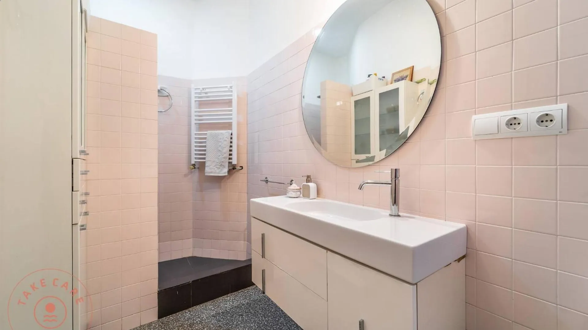 Gorgeous Apartment In Historic Center Málaga 0*,  España